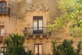 36-PALAZZO-DEI-MARCHESI-BECCADELLI-STEMMA-DI-FAMIGLIADSC_1198