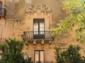 36-PALAZZO-DEI-MARCHESI-BECCADELLI-STEMMA-DI-FAMIGLIADSC_1198
