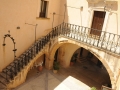 45-PALAZZO-PANITTERI-SCALA-CATALANA-CON-INGRESSO-DEL-MUSEO-ARCHEOLOGICODSC_1383-7