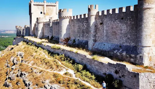 La Bajada del Ángel di Peñafiel