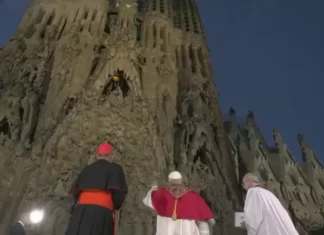 Il centralismo spagnolo mette il cappello anche sulla visita del papa