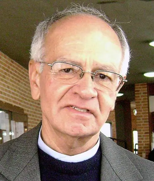 padre Javier Giraldo